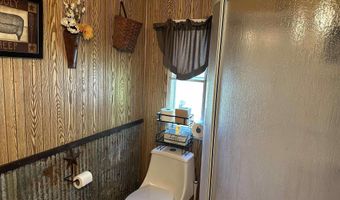 6577 S Fowler Rd, Bloomfield, IN 47424