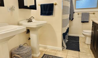 8249 Burn Ct, Indianapolis, IN 46217