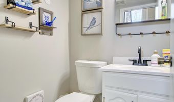 11 E Boesch Dr, Alexandria, KY 41001