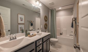 326 Oak Meadow Ln, Angier, NC 27501
