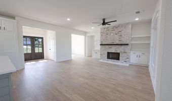 1068 Creekwood Cir, Bauxite, AR 72011