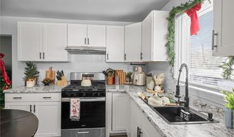 5 Nelson St, East Providence, RI 02916