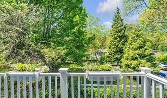 1 Fried Ave, Bristol, RI 02809