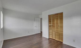 1752 S Hamilton Rd, Columbus, OH 43227