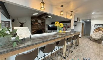 5404 Sioux Rd, Carlsbad, NM 88220