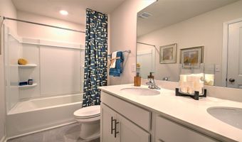 111 Eleanor Cove Rd, Arden, NC 28704