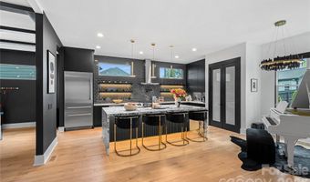 2200 Parson St, Charlotte, NC 28205