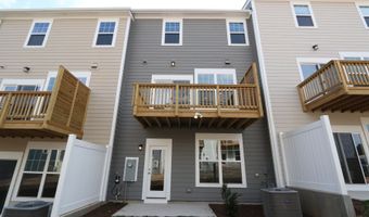 2730 Hunter Woods Dr, Apex, NC 27502