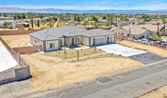 19299 Roanoke Rd, Apple Valley, CA 92307