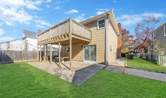 260 Bayview Ave, Amityville, NY 11701