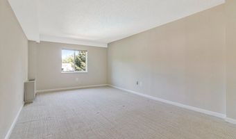 7501 DEMOCRACY Blvd 414, Bethesda, MD 20817