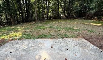 6211 Emerald Springs Dr SE, Acworth, GA 30102