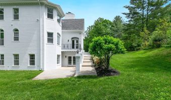 6801 CAPRI Pl, Bethesda, MD 20817