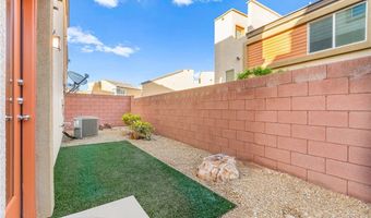 10525 Shiny Skies Dr, Las Vegas, NV 89129