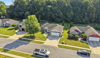 1807 McDermid Ave, Angola, IN 46703