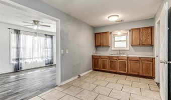 7007 NW 48th St, Bethany, OK 73008