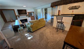 1494 Hilton Dr, Akron, OH 44313