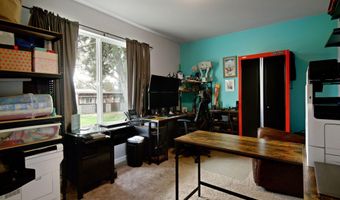 64925 Valeview Dr, Bend, OR 97703