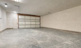 253 Aero Ln, Bigfork, MT 59911