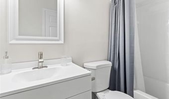 7220 DODGE Ave, Warren, MI 48091