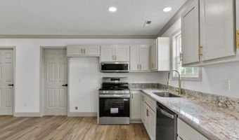 430 Cochran Ave, Albertville, AL 35951