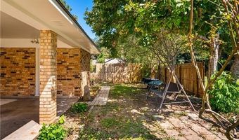 925 OLA Ln, Alexandria, LA 71303