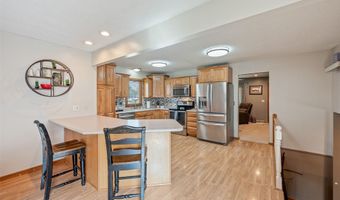 308 11th Ave NW, Altoona, IA 50009