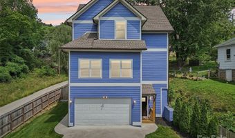 8 Apple Ln, Asheville, NC 28804