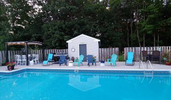 940 Gage St, Bennington, VT 05201