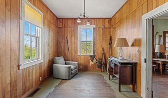 33850 East Ln, Albion, CA 95410