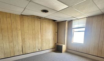 602 3RD St, Algoma, WI 54201