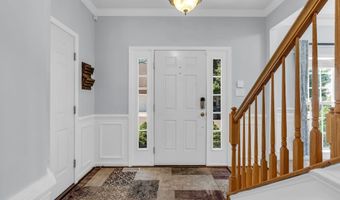 18 Foxmoor Ln, Bayville, NJ 08721