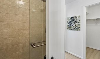 5222 POOKS HILL Rd #E-31, Bethesda, MD 20814
