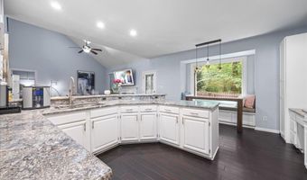3901 Inkberry Ct, Apex, NC 27539
