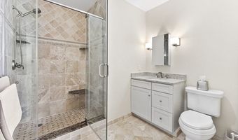 101 Broad St 8C, Boston, MA 02110