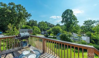 39 N Pershing Rd, Asheville, NC 28805