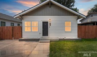 820 E Elgin St, Caldwell, ID 83605