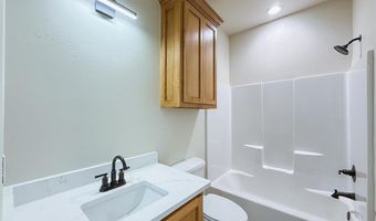 1106 S Stockton St, Ada, OK 74820