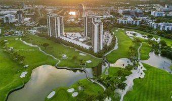 20367 W Country Club Dr L25, Aventura, FL 33180