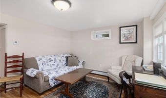 1 Adelaide Ave, Bristol, RI 02809