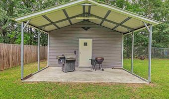 106 W Meadow Dr, Atmore, AL 36502