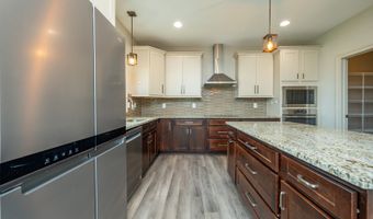 1813 Strauss Ave, Adel, IA 50003