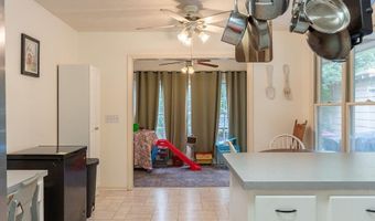 1377 E UNIVERSITY Dr, Auburn, AL 36830