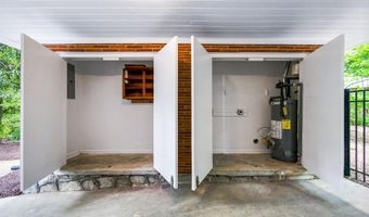 1571 Fama Dr NE, Atlanta, GA 30329