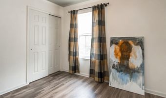 2429 S FRONT St, Allentown, PA 18103