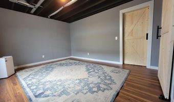 195 Jade Ct, Alma, MI 48801