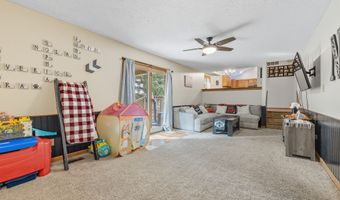 8448 Seattle Slew Ln, Indianapolis, IN 46217