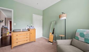 110 WATKINS POND Blvd 1-202, Rockville, MD 20850