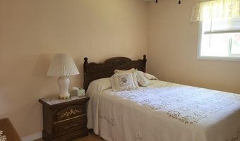 560 N Front St, Arco, ID 83213