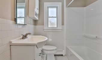 9 Sunset Ln, Bedford, NH 03110